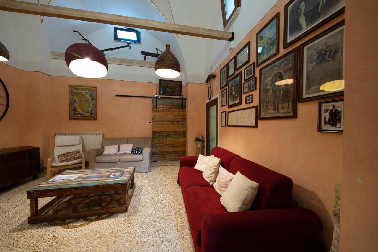 B&B Palazzo La Traja Gagliano del Capo Exterior photo